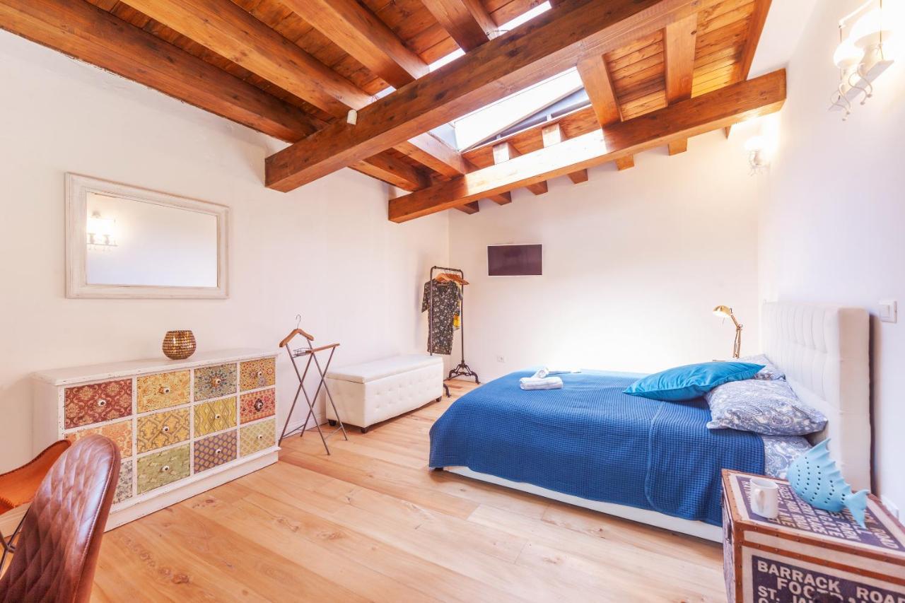 Vakalu-Piazza Duomo Charming Apartment Syracuse Exterior foto